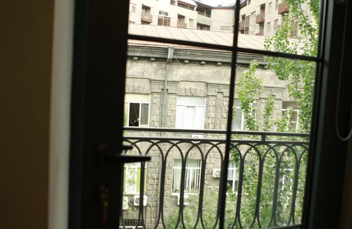 Kentron Apartment | Villa 83 n2 Bedroom Apartment with a balcony located in the heart of Yerevan