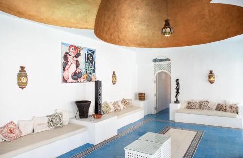 Santa Eulalia del Rio Villa | Relaxing Casa Cigala: 8 Bedrooms with Oceanfront Views