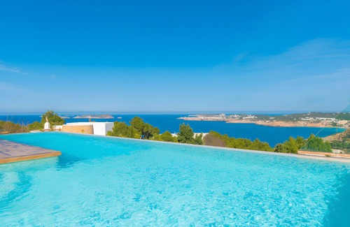 Sant Josep de sa Talaia Villa | Villa 'Ana' with Sea View, Wi-Fi and Air Conditioning