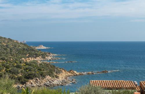 Villasimius House | Family-Friendly Villa Acquamarina - 4-Star Comfort Awaits