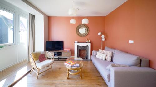 Mers-les-Bains Apartment | Villa Adèle: Oceanfront Apartment with Gorgeous Sea Views