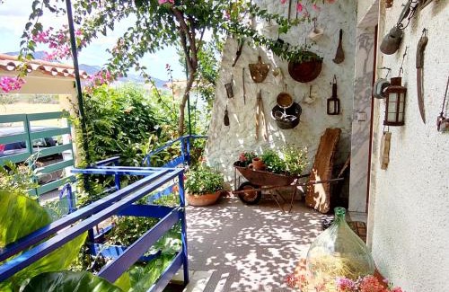 Sarroch House | Pet-Friendly Villa Ada with Ocean View - Rated 9.4/10