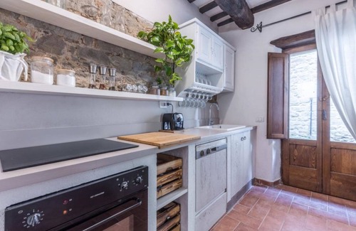Pieve di Chio Villa | Villa Ada: Family-Friendly Retreat with Private Pool & Breakfast