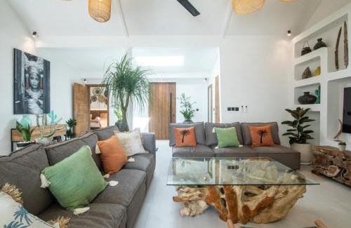 Laksmana Villa | Villa ADDI 4bedrooms Oberoi
