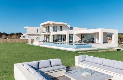 Chalikounas Villa | Exquisite Villa Afroditi: Oceanfront Retreat in Corfu