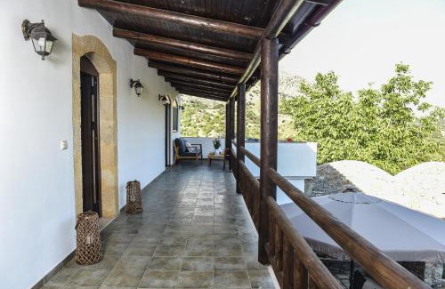 Mylopotamos Villa | Villa Agia Rethymno: 4-Star Poolside Haven with High Ratings