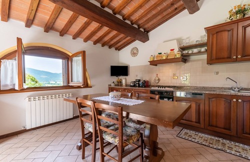 Lisciano Niccone Other | Villa 'Agriturismo Pugnano Alto' with Private Pool & Terrace