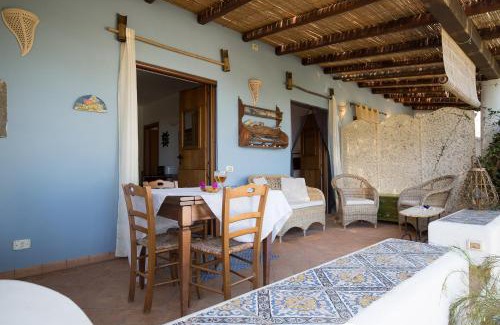 Canneto House | Oceanfront Villa Agrumeto: Guest Rated 9.1/10 with Pool