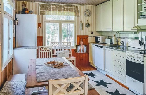 Pori House | Experience Villa Ahomoisio: Lake Views & Spa Retreat