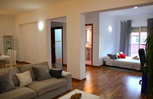 Dos Hermanas Apartment | Villa Ahumor: Highly Rated Family Apartment in Sevilla