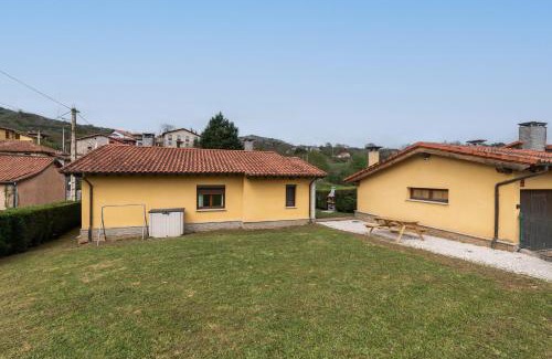 Puente Nuevo House | Villa Aire de Asturias: Family and Pet-Friendly Retreat