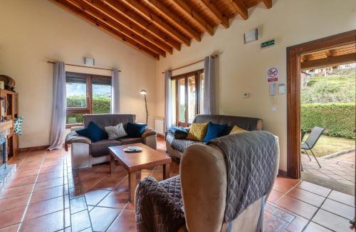 Puente Nuevo House | Villa Aire de Asturias: Family and Pet-Friendly Retreat