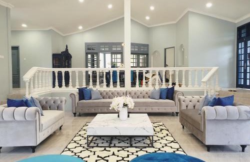 Ciloto Villa | Elegant Villa Airis: A Family Retreat with Pool Access