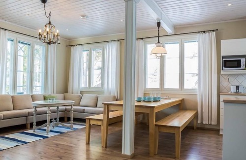 Multia House | Experience Villa Akuliina with Lake Views and Spa Amenities