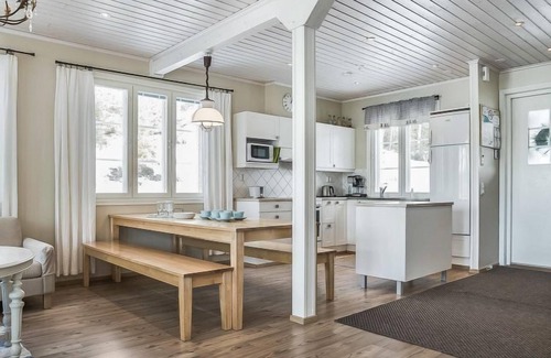 Multia House | Experience Villa Akuliina with Lake Views and Spa Amenities