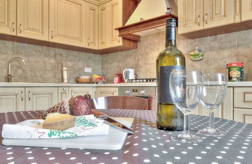Umag House | Villa Alba: Enchanting Retreat with Pool and Spa