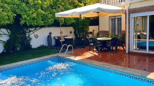 La Zubia House | Villa Albaida: Pet-Friendly Oceanfront Retreat with Pool