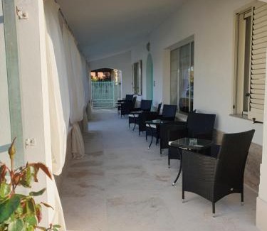 Pula Hotel | Villa Alberta Hotel: Oceanfront Retreat with Hot Tub Access