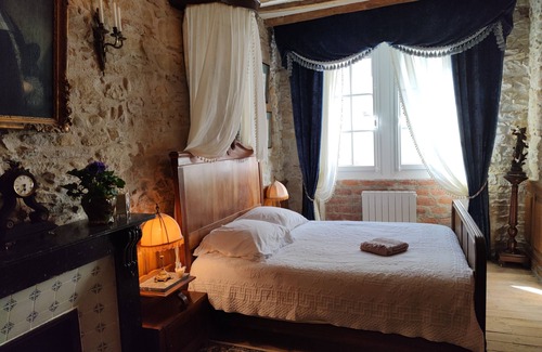 Mirepoix House | Villa Albertine: Guest Rated 10/10 with Breakfast Included