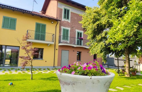 La Loggia Bed & Breakfast | Villa Albina: Guest Favorite with Breakfast & Pet-Friendly Stay