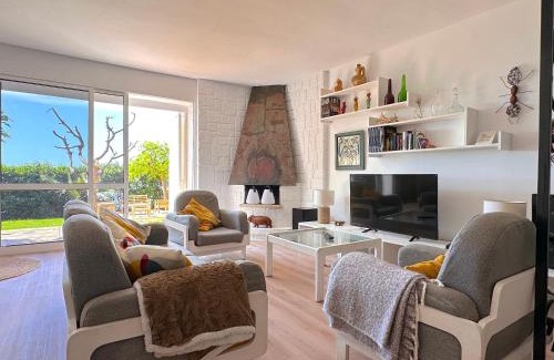 Rincon de la Victoria House | Villa Alboran: Oceanfront Retreat for 9 Guests