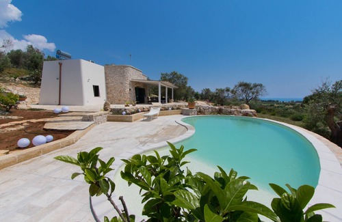 Salve Villa | Experience Villa Alessandra: Oceanfront Oasis with Pool