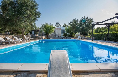 Ceglie Messapica Villa | Villa Alessandra: Pet-Friendly Retreat with Pool & Perfect Rating
