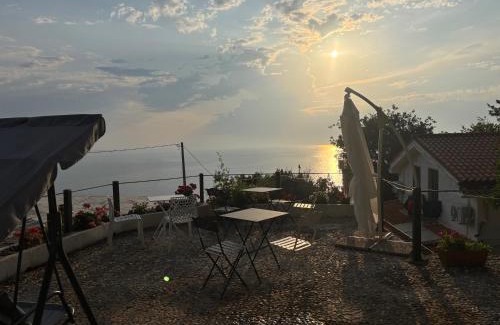 Marina di Maratea Bed & Breakfast | Charming Villa Alessandra: Top-Rated Stay with Breakfast