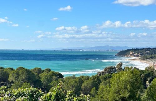 Altafulla House | Villa Alex Altafulla: Oceanfront Retreat with Scenic Views