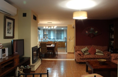 Nivar Ski Chalet | Villa Alfaguara: Scenic Sierra Nevada Retreat for 14 Guests