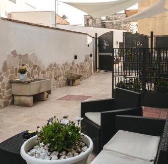 Uggiano la Chiesa Bed & Breakfast | Discover Villa Alfonsina: Pet-Friendly Getaway with a 9.3 Rating