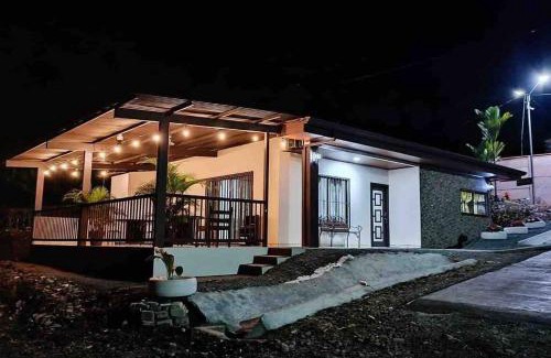 Rio Cuarto de Grecia Villa | Relax at Villa Ali Río Cuarto: Pool & Family-Friendly Stay