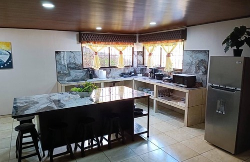 Rio Cuarto de Grecia Villa | Villa Ali Rio Cuarto: Fully Equipped Near Laguna