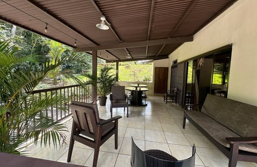 Rio Cuarto de Grecia Villa | Villa Ali Rio Cuarto: Fully Equipped Near Laguna