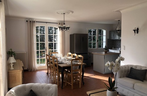 La Garnache Villa | Villa Alice: Private Pool, Terrace & Wi-Fi Awaits You