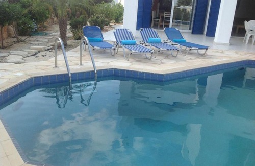 Chlorakas House | Villa Alice: Oceanfront Oasis with Pool & Perfect Reviews