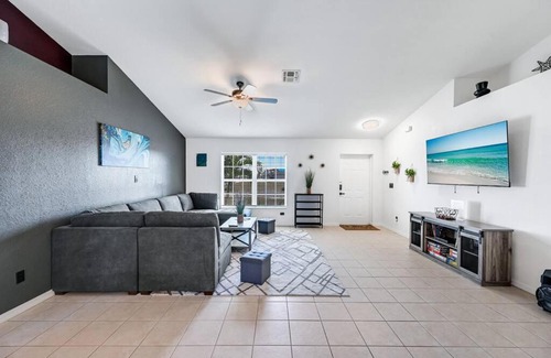Trafalgar Villa | Oceanfront Villa Alissa: 4-Star Perfection, Guest Rated 10/10