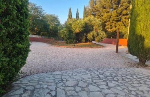 Le Beausset Villa | Villa Allegra T2: Oceanfront Escape with Pool & Pet Friendly