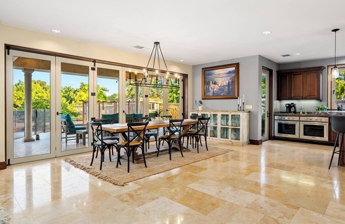 Templeton Villa | Villa Allegria-Pool/Spa Basketball, Sleeps 8!