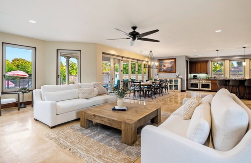 Templeton Villa | Villa Allegria-Pool/Spa Basketball, Sleeps 8!