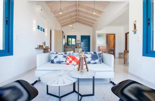 Evgiros Villa | Villa Alma Lefkada: Oceanfront Escape with Private Beach