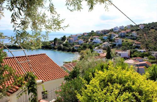 Volos Villa | Experience Villa Sea View: 4-Star Child-Friendly Retreat