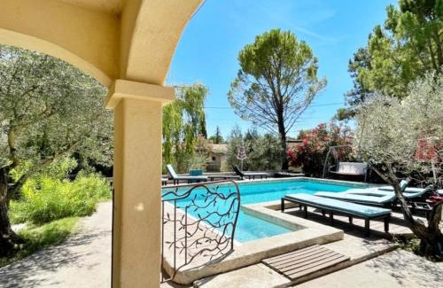 Althen-des-Paluds Villa | Villa Althen: Relaxing Oceanfront Retreat with Spa & Pool
