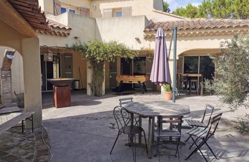 Althen-des-Paluds Villa | Villa Althen: Relaxing Oceanfront Retreat with Spa & Pool