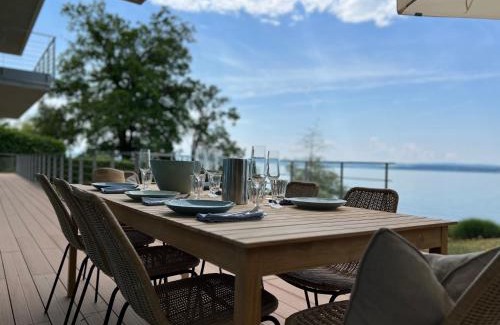 Meersburg House | Idyllic Villa am See with Private Lake Access for Families