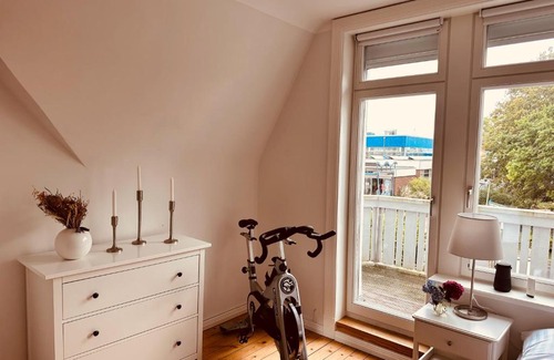 Eckernfoerde Villa | Beachfront Villa am Strand: Pet-Friendly Retreat with Spa