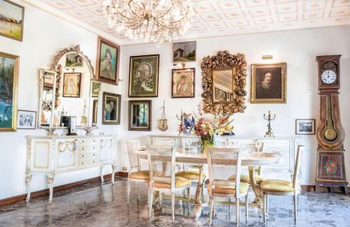 Lake Bracciano Villa | Explore Villa Amalia Augusta: Oceanfront Retreat with Pool