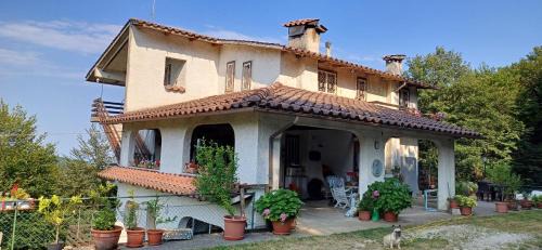 Monte di Malo Apartment | Discover Villa Ambra: Pet-Friendly & Perfect for Families