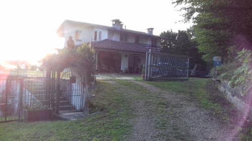 Monte di Malo Apartment | Discover Villa Ambra: Pet-Friendly & Perfect for Families