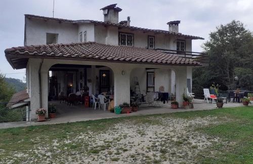 Monte di Malo Apartment | Discover Villa Ambra: Pet-Friendly & Perfect for Families